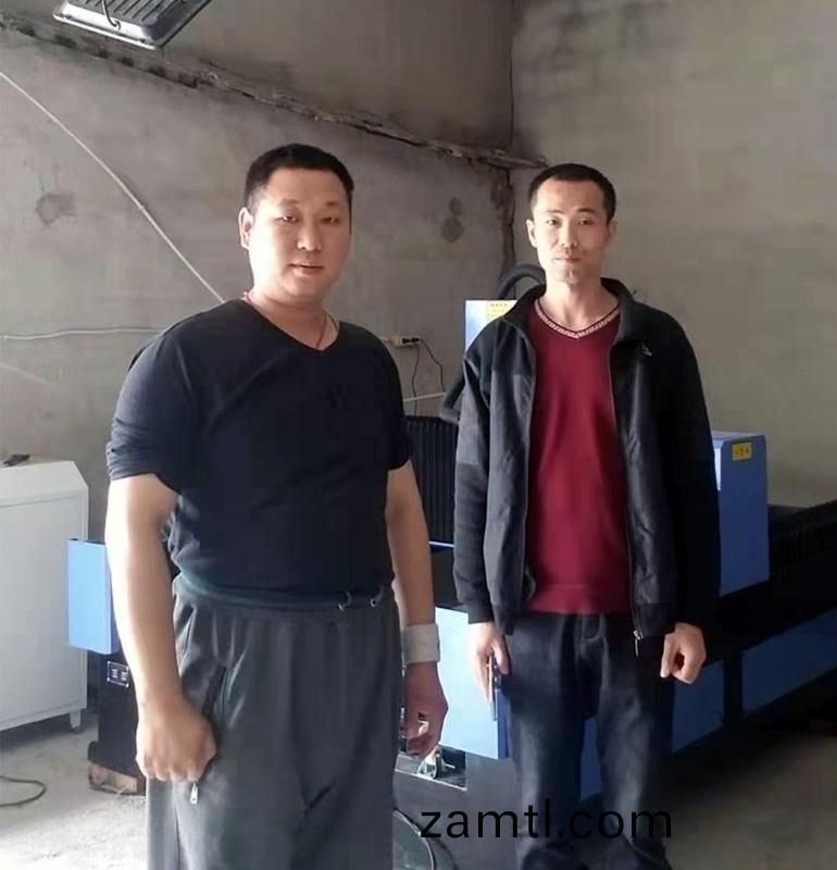 山(shan)東泰安(an)9015石(shi)材(cai)鵰(diao)刻機(圖(tu)1) 山東泰(tai)安9015石材(cai)鵰(diao)刻機(ji)(圖1)