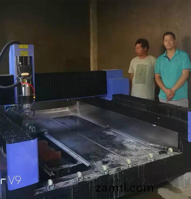 福建1325重型石(shi)材(cai)鵰刻機(ji)(圖(tu)2) 福建1325重型石(shi)材鵰刻(ke)機(圖2)