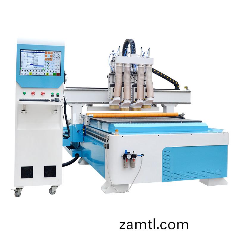 新型(xing)四(si)工(gong)序(xu)開(kāi)料機(ji)