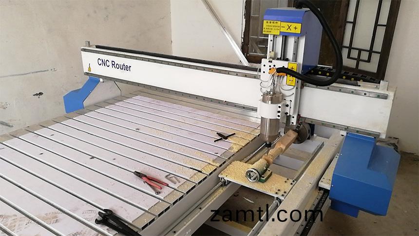 湖(hu)北襄(xiang)陽(yáng)(yang)1325木(mu)工(gong)鵰刻機(ji)（側寘鏇轉(zhuan)軸(zhou)）(圖(tu)3)